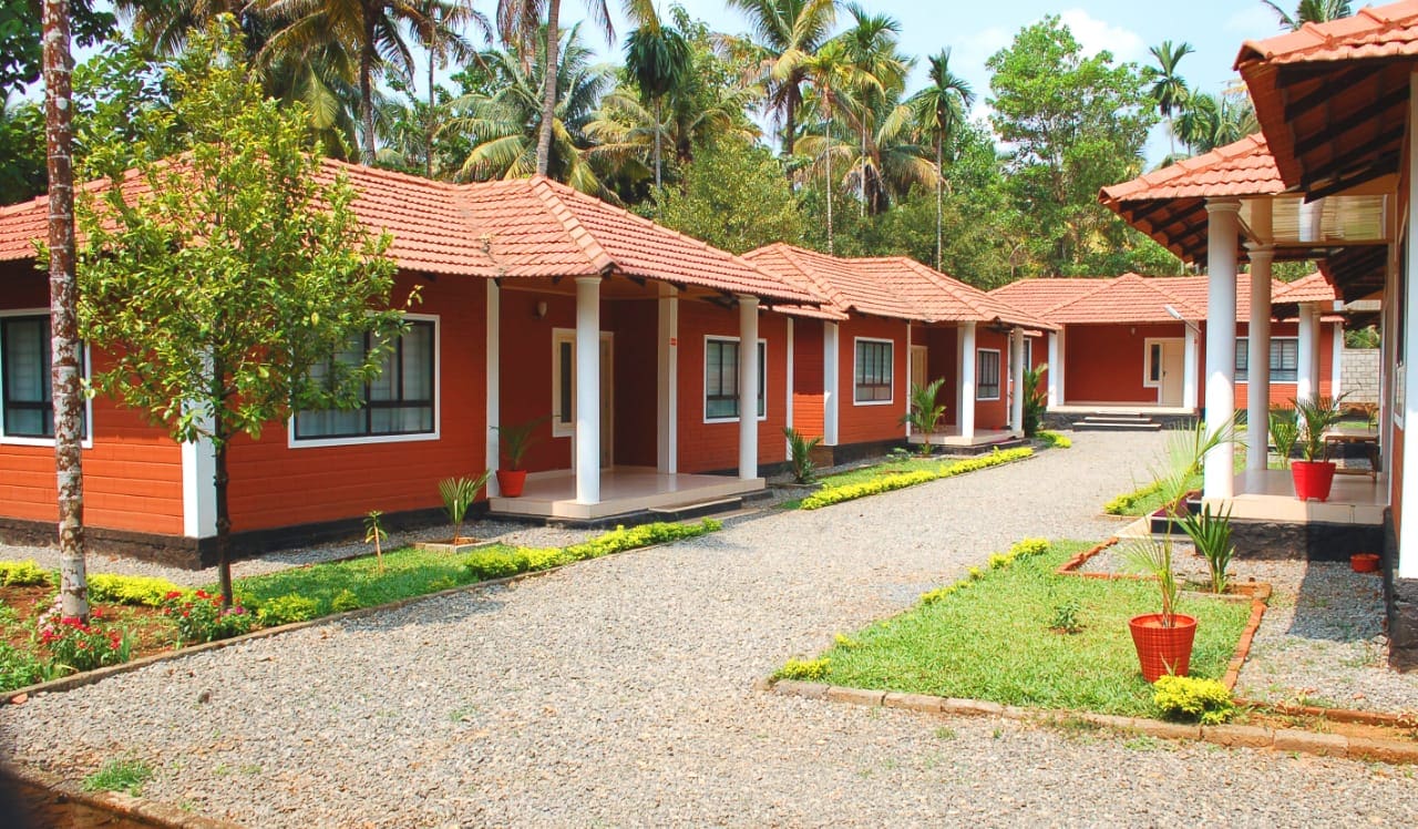 Kandamkulathy Ayursoukhyam Hospital